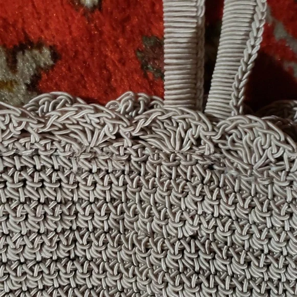 VTG Darling Crochet Handbag - EVC - Picture 3 of 10